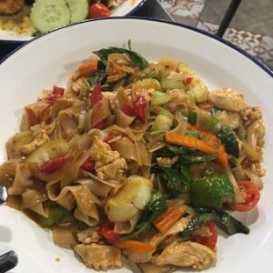 Bamee Phad (Egg Noodles)